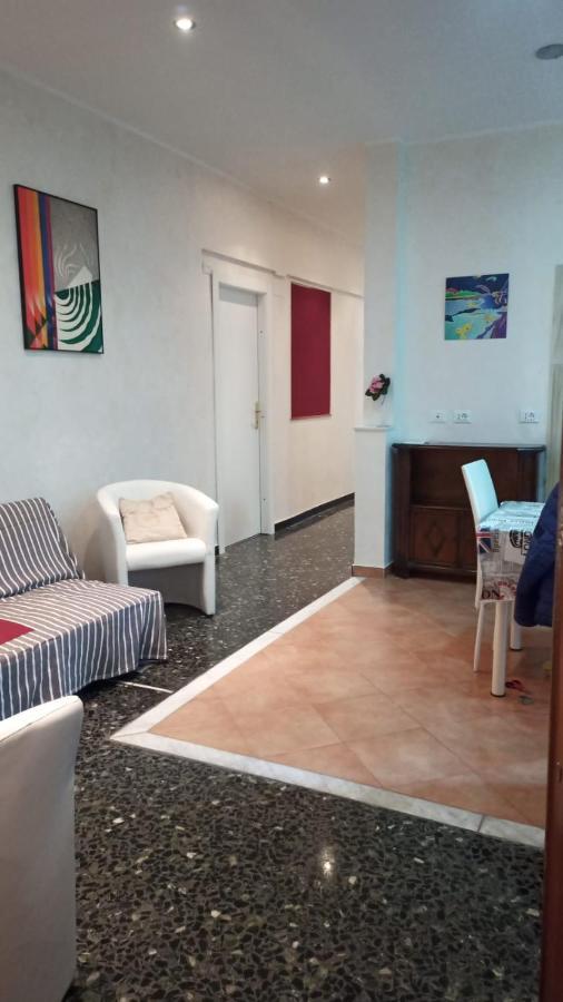Bed & Breakfast Dolce Notte, Near San Martino Hospital Genua